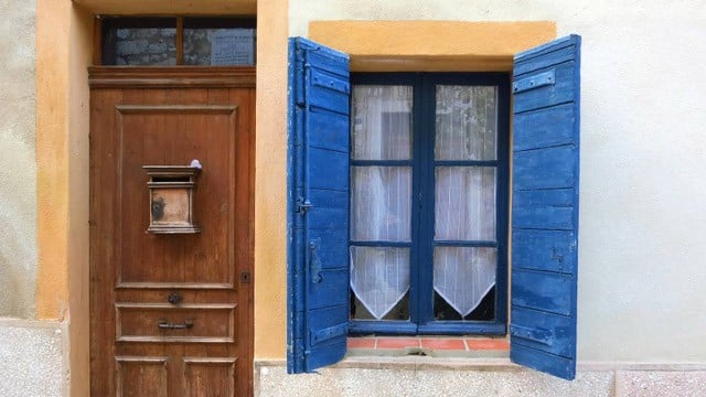 The stunning colors of Provence at every turn in beautiful hilltop villages