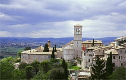 Beautiful hilltop villages becon