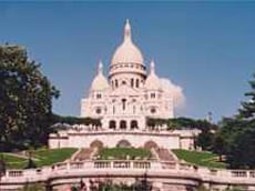 Sacre Coeur overlooking Paris in the artist district of Montmartre